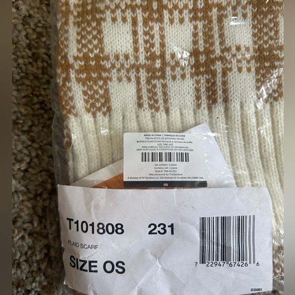 NWT Timberland Scarf Buffalo Plaid One Size in Package  Brown Outdoor Women’s - Picture 5 of 8